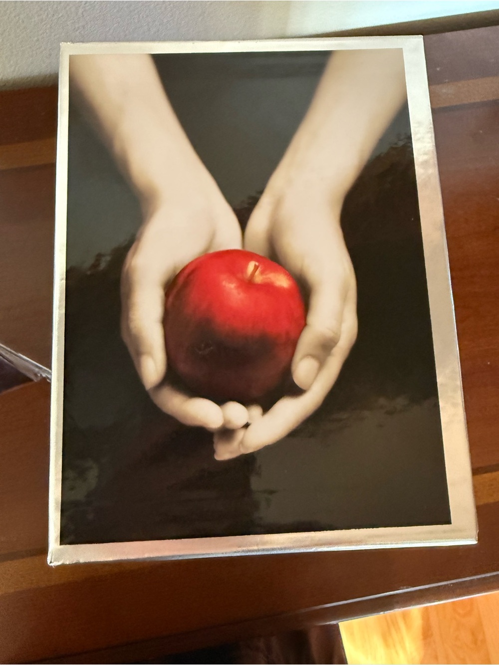 The Twilight Saga Hardcover Complete 4 Book Box Set First Edition Bonus Content - Picture 7 of 7